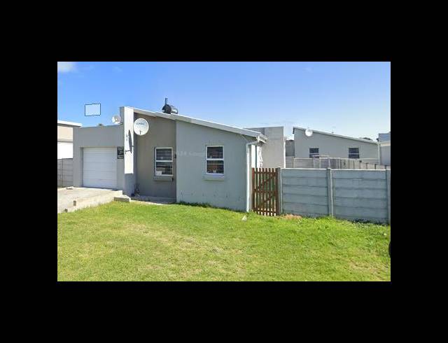 3 BEDROOM HOUSE FOR SALE IN GANSBAAI CENTRAL